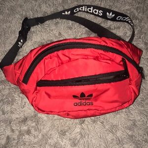 Adidas fanny pack/ adidas mini bag